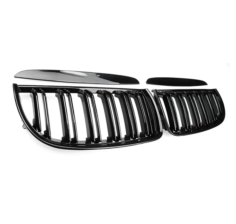 BMW E90 E91 dvigubos grotelės PRE LCI (05-08), blizgios juodos