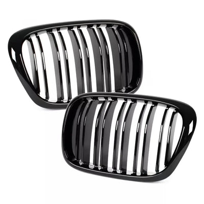 BMW E39 dvigubos grotelės (95-03), blizgios juodos
