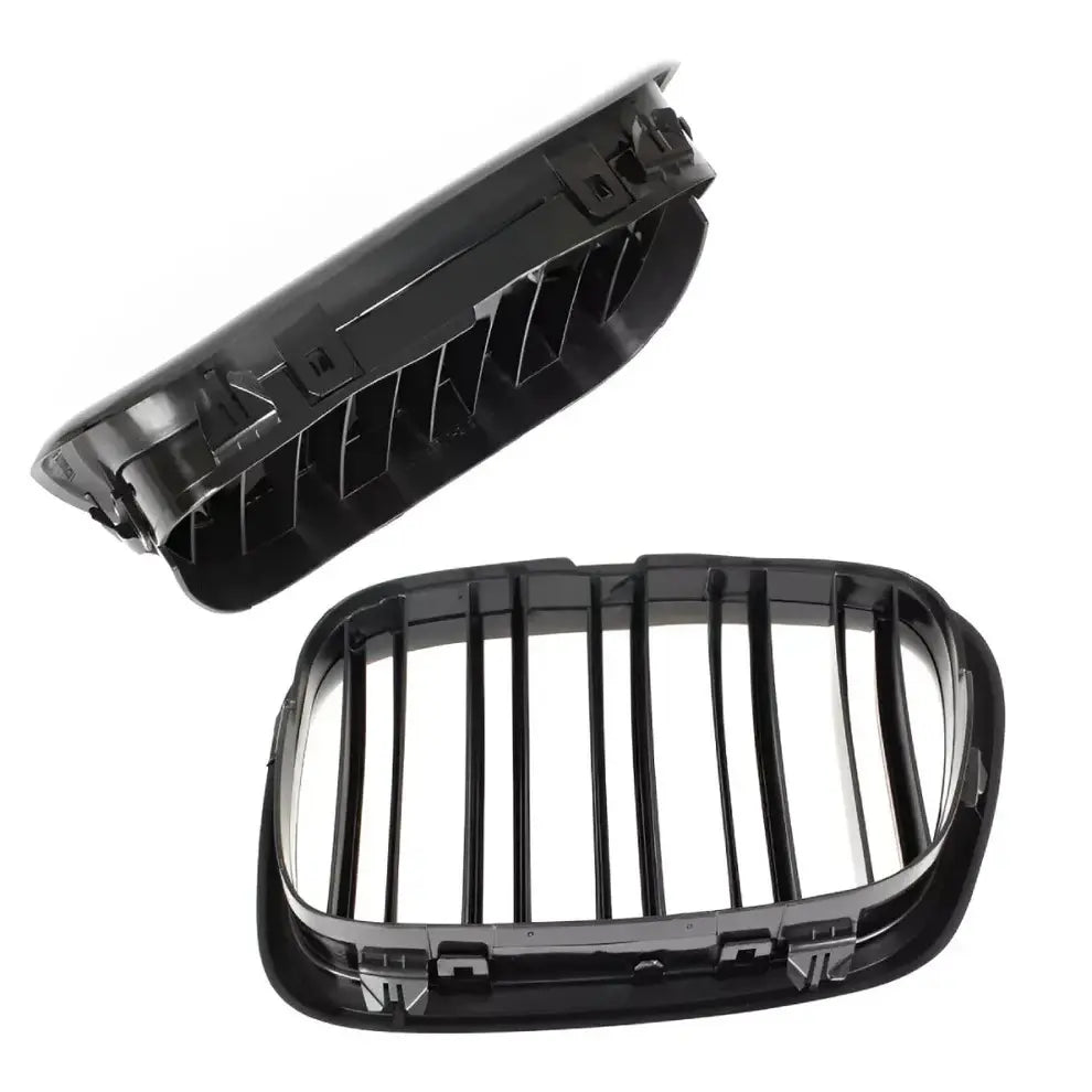 BMW E39 dvigubos grotelės (95-03), blizgios juodos