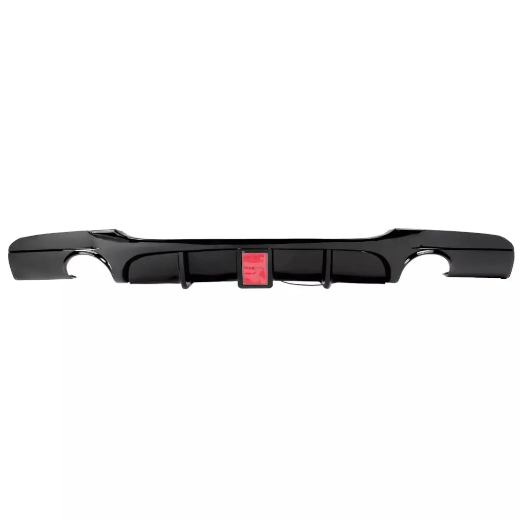 BMW E90 E91 dvigubas difuzorius su LED, blizgus juodas