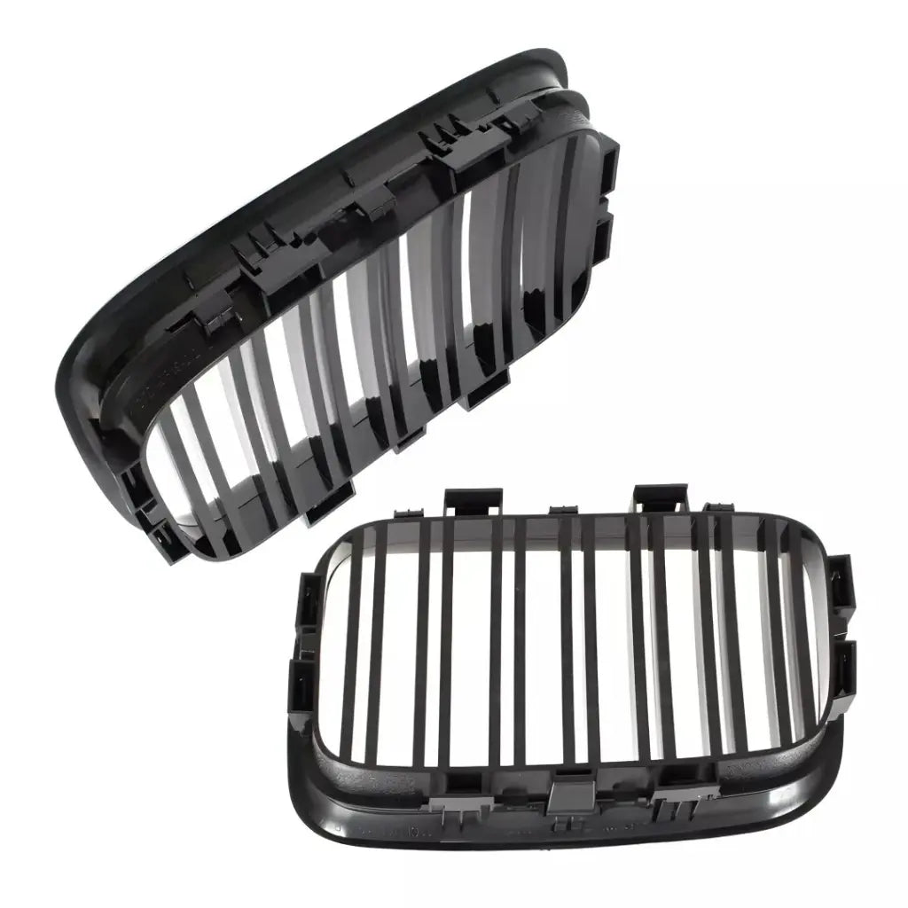 BMW E36 dvigubos grotelės PRE LCI (90-96), blizgios juodos