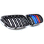 BMW E90 E91 LCI dvigubos M stiliaus grotelės, blizgios juodos