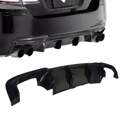 BMW F10 F11 dvigubas difuzorius, blizgus juodas