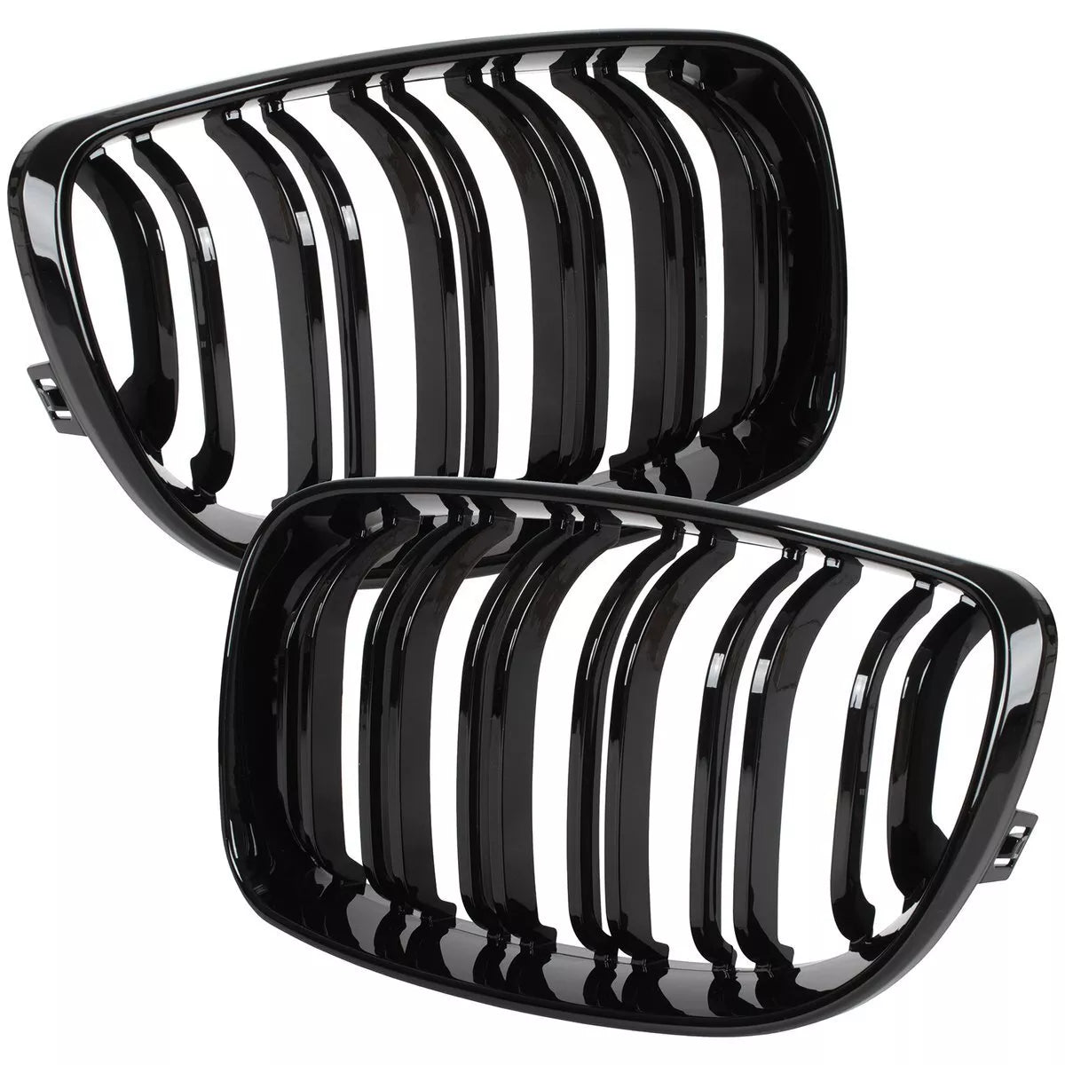BMW 1 E81 E82 E87 E88 07-11 grotelių tarp žibintų komplektas kairėje ir dešinėje juodos blizgios dvigubos juostos