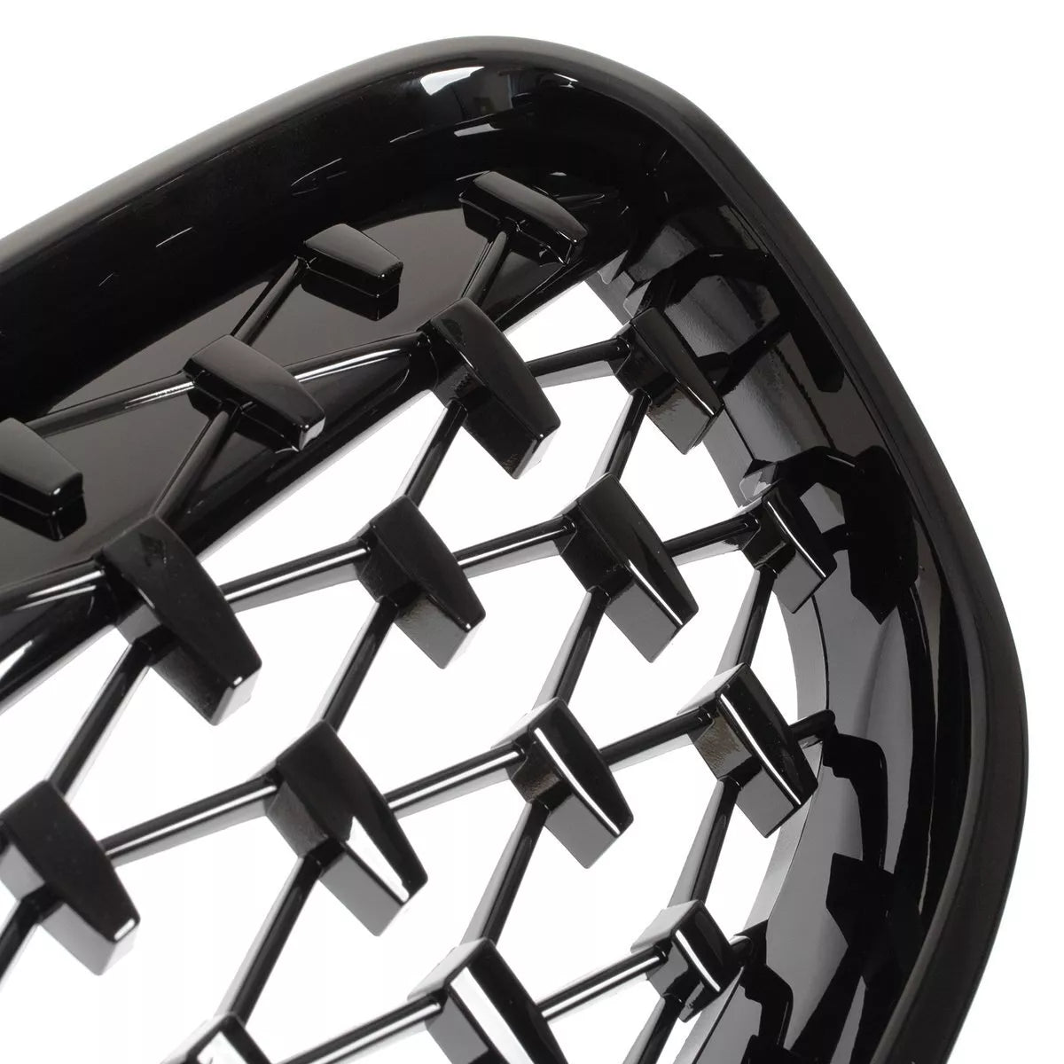 BMW 1 F20 F21 11-14 grotelių tarp žibintų kairė ir dešinė komplektas FULL BLACK STAR