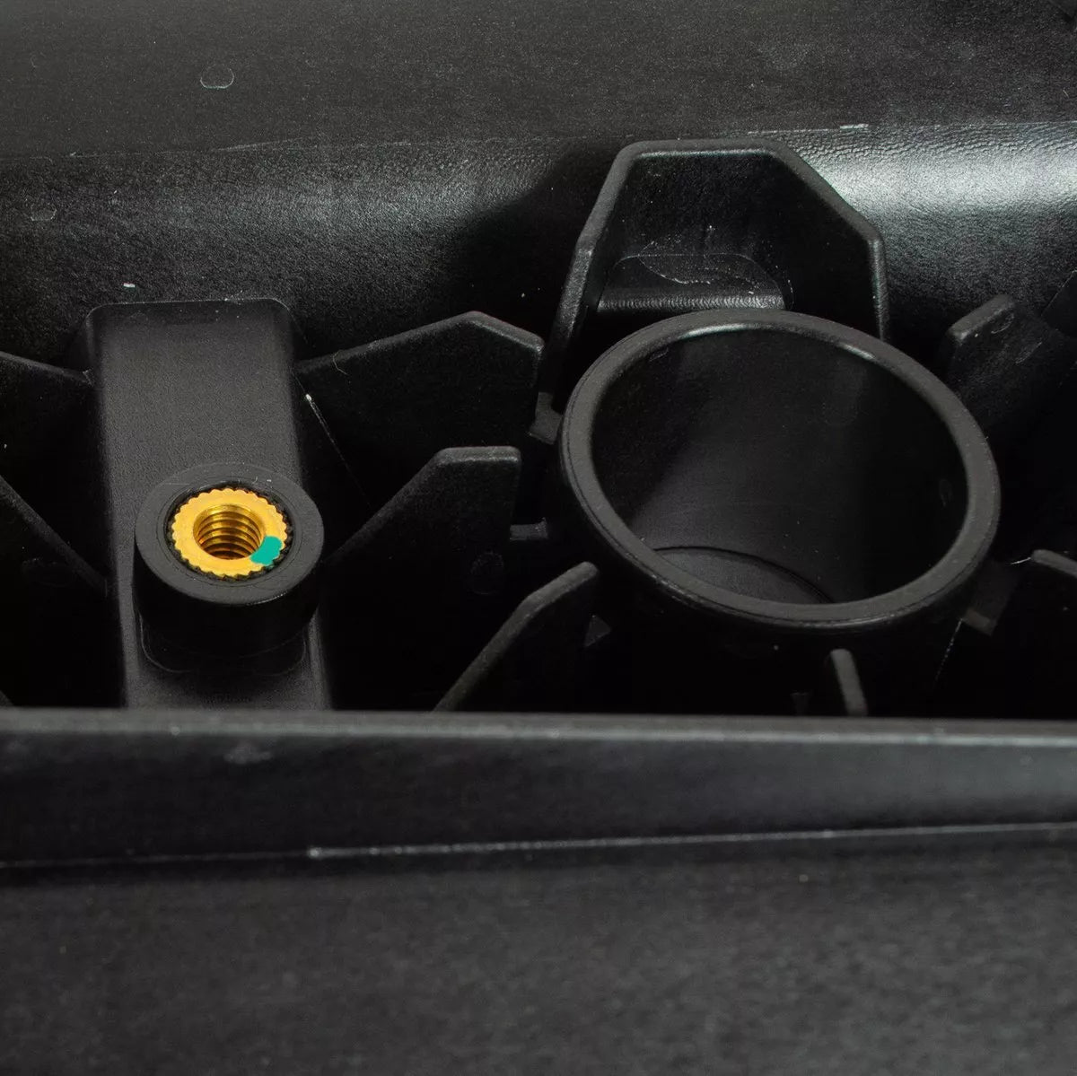 BMW 3 E46 98-06 M52 / M54 vožtuvų dangtelis