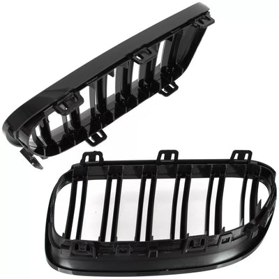BMW 3 E92 E93 10-13 grotelių tarp žibintų komplektas kairėje ir dešinėje juodos blizgios dvigubos juostos