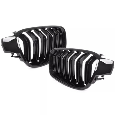 BMW 3 F30 / F31 11-15 SEDANAS / KOMBI grotelės tarp žibintų kairėje ir dešinėje komplekte JUODOS BLIZGIOS DVIGUBOS JUOSTO