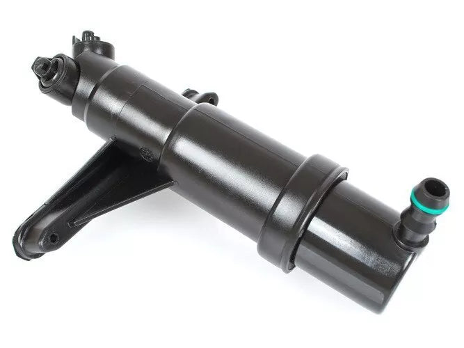 BMW 5 E60 / E61 03-10 dešinės pusės priekinių žibintų apiplovimo įtaisas