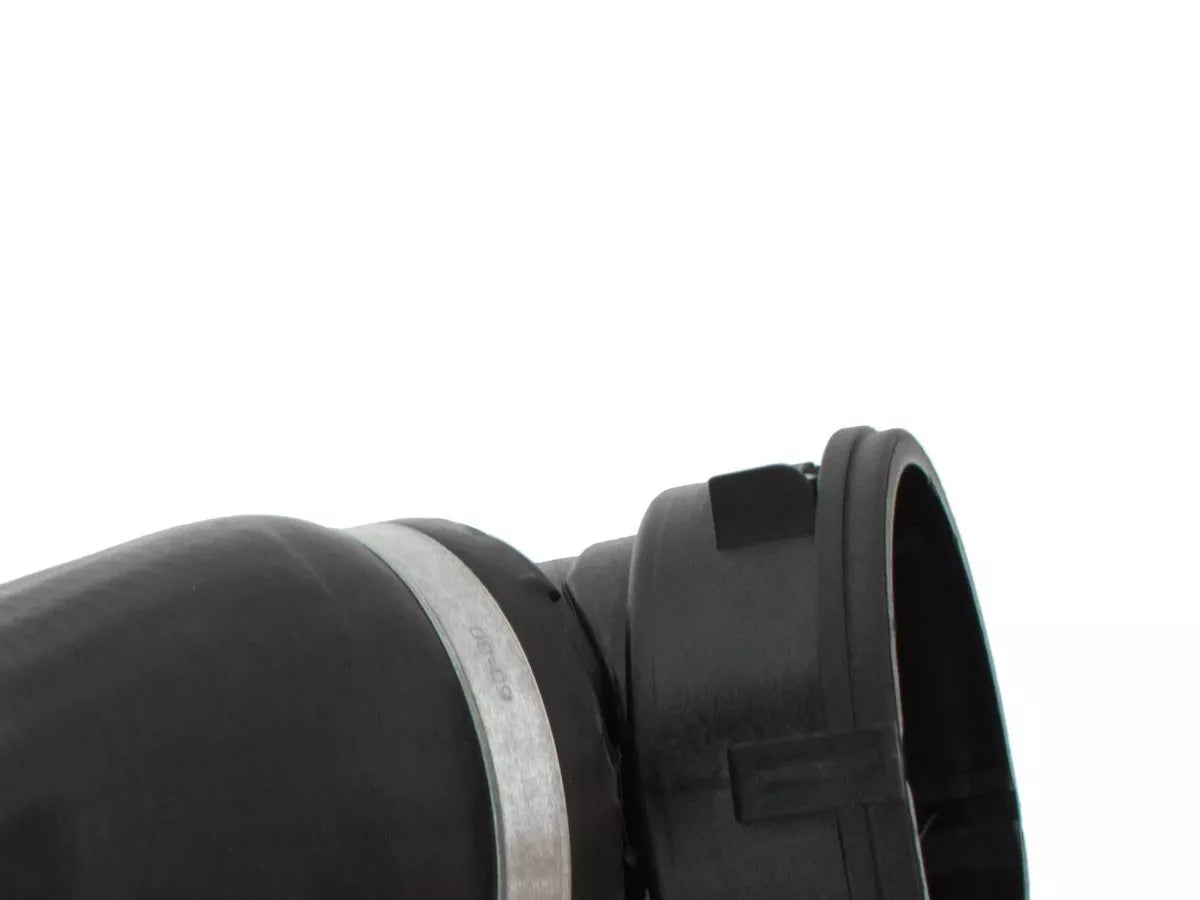 BMW 5 E60 E61 03- turbinos tarpinio aušintuvo žarna