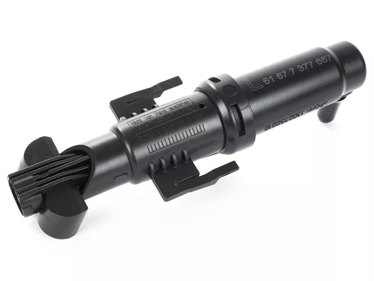 BMW 5 F10 / F11 09-16 dešinės pusės priekinių žibintų apiplovimo įtaisas