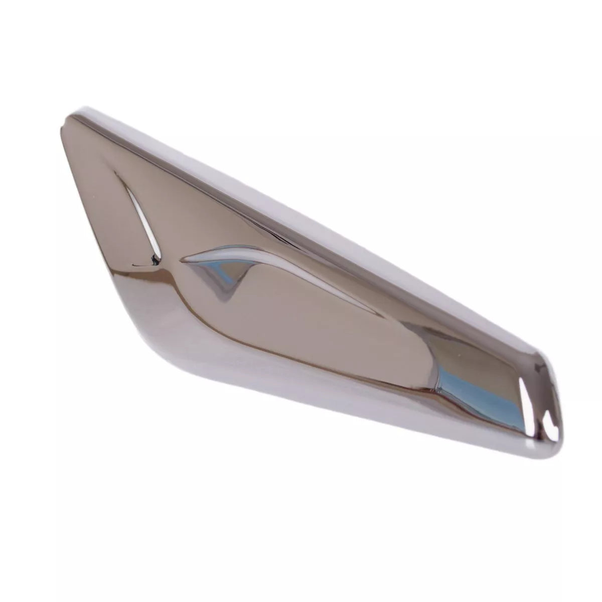 BMW X3 F25 10-17 chromuota priekinio sparno apdaila kairė