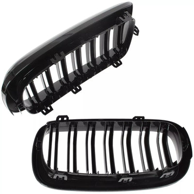 BMW X6 F16 14-19 grotelių tarp žibintų komplektas kairėje ir dešinėje juodos blizgios dvigubos juostos